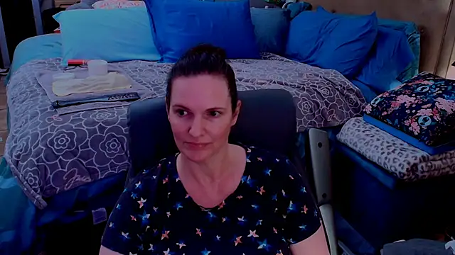 ninajaymes online show from 17, 6, 2026