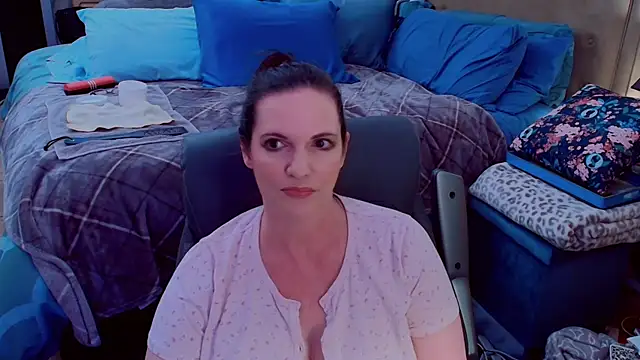 ninajaymes online show from 10, 6, 2026