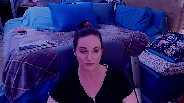 ninajaymes online show from 11, 5, 2026