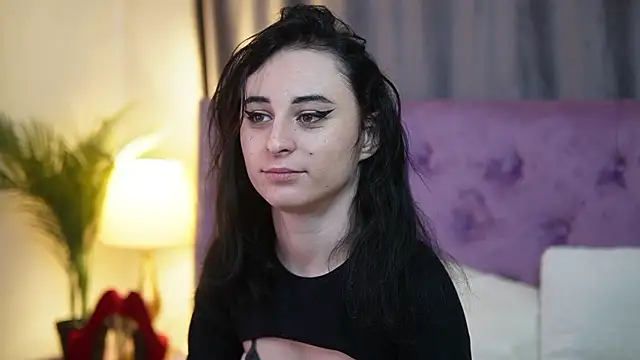 SaraiAngel online show from 2, 3, 2026