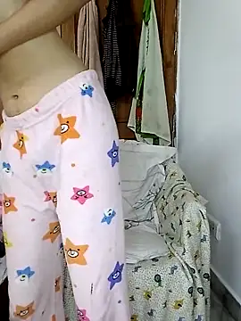 miss raavy online show from 19, 2, 2026