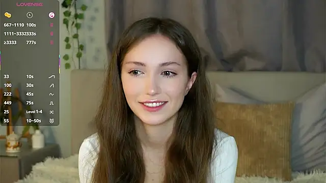 ZeniaBolich online show from 9, 10, 2025