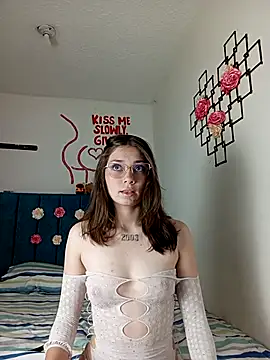 MilaFyre online show from 1, 12, 2025