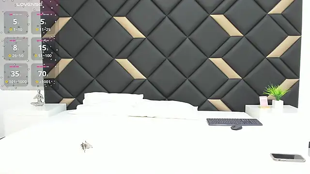 GeraldineSandoval online show from 30, 9, 2025