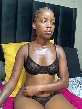 Littlebunny33 online show from 14, 4, 2026