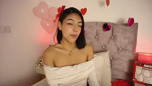 Snapshot of Dulce_Bella_ chatting on 15, 2, 2026 Dulce Bella online show from 15, 2, 2026