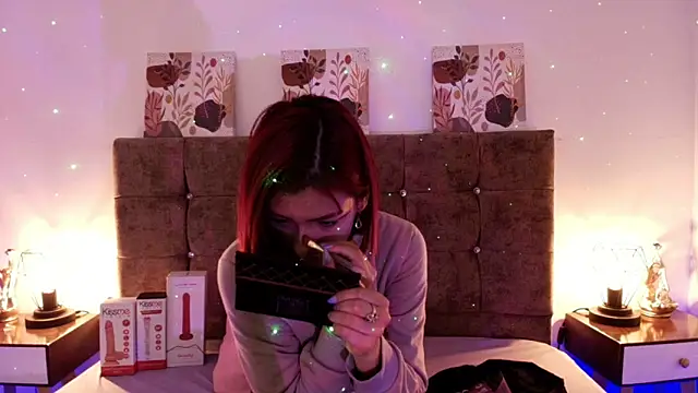 Dulce Bella  online show from 25, 9, 2025