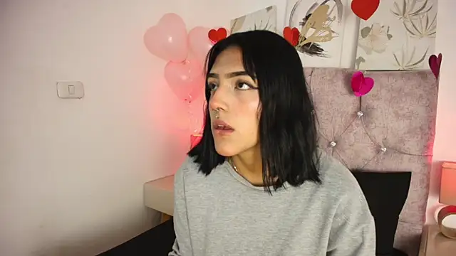 Snapshot of Dulce_Bella_ chatting on 16, 2, 2026 Dulce Bella online show from 16, 2, 2026