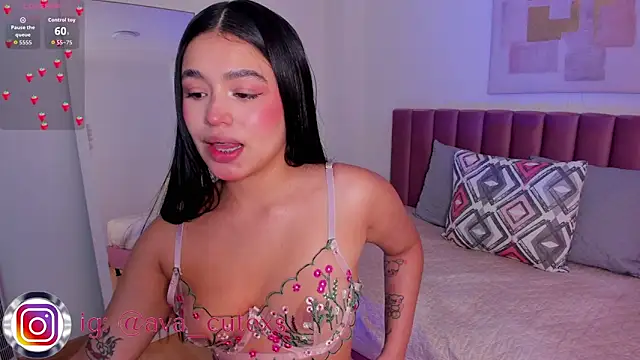 AvaScott  online show from 8, 10, 2025