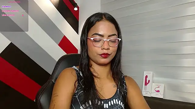 Chloe Brown3 online show from 26, 9, 2025