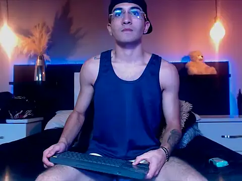 eriikjoness online show from 9, 10, 2025