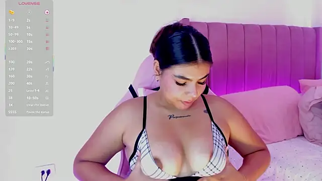 AliceThundeer online show from 22, 12, 2025