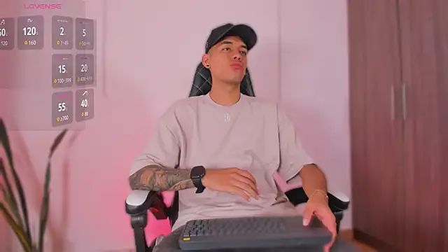 Nickyblazze  online show from 11, 11, 2025