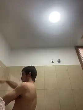 Snapshot of Elcanaarion29 chatting on 1, 12, 2025 Elcanaarion29 online show from 1, 12, 2025