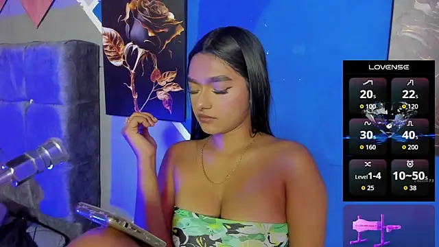 lau-hot online show from 12, 3, 2026