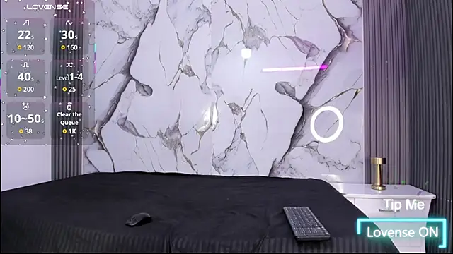 Snapshot of Hillarytonsonx chatting on 9, 9, 2025 Hillarytonsonx online show from 9, 9, 2025