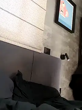 Snapshot of KstnSrg19 chatting on 22, 11, 2025 KstnSrg19 online show from 22, 11, 2025