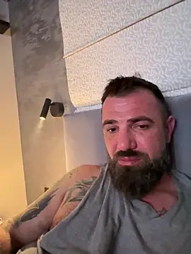 Snapshot of KstnSrg19 chatting on 13, 2, 2026 KstnSrg19 online show from 13, 2, 2026