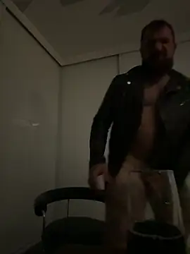 Snapshot of KstnSrg19 chatting on 27, 2, 2026 KstnSrg19 online show from 27, 2, 2026