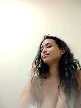 SoakedUpKitty- online show from 1, 12, 2025