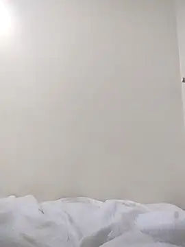 SoakedUpKitty- online show from 15, 12, 2025