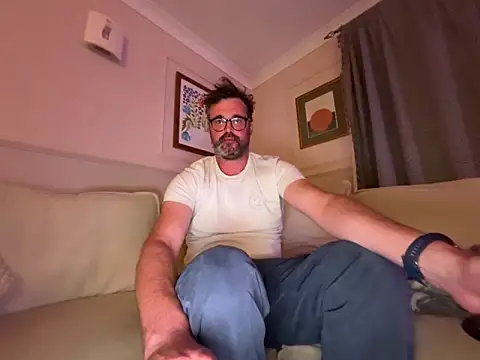 CyprioteWhitefly online show from 9, 5, 2026