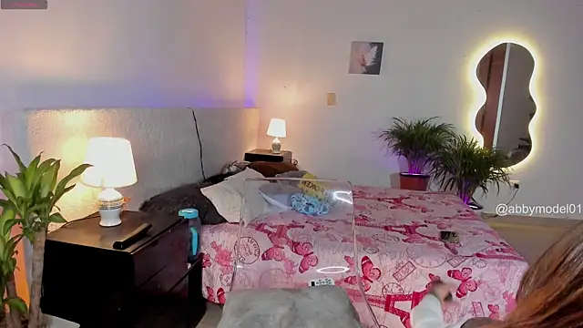 AbbyModel01 online show from 30, 11, 2025