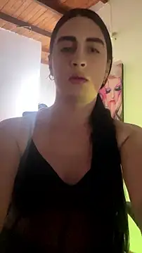 Snapshot of lola_diez chatting on 18, 7, 2026 lola diez online show from 18, 7, 2026