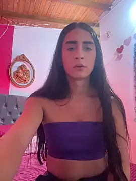 Snapshot of lola_diez chatting on 21, 10, 2025 lola diez online show from 21, 10, 2025