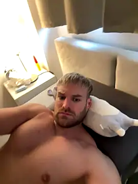 TheKevinboy online show from 6, 10, 2025