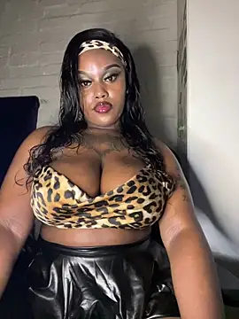 QUEEN NOBUHLE 777 online show from 28, 11, 2025