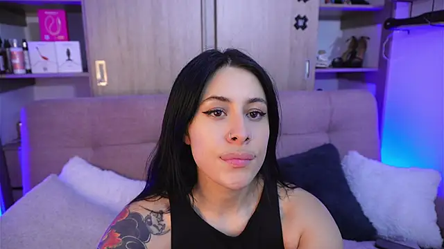 SophiieCumsx online show from 15, 4, 2026