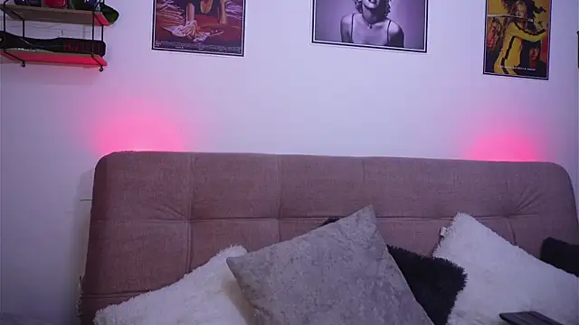 SophiieCumsx online show from 23, 5, 2026