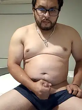 MauxXx93 online show from 17, 2, 2026