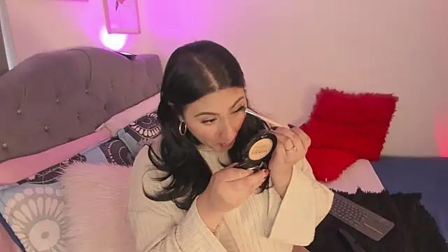 Elyross1  online show from 19, 11, 2025