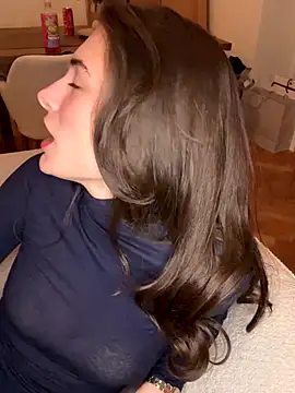 SophiiaStarr online show from 26, 11, 2025