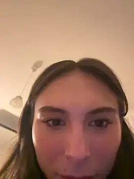 SophiiaStarr online show from 4, 10, 2025