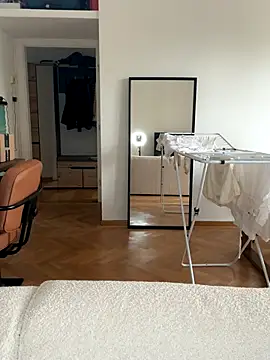 SophiiaStarr online show from 12, 9, 2025