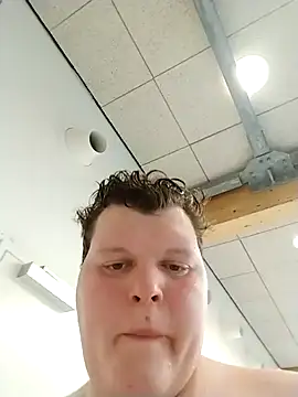 Rubenemil25 online show from 2, 2, 2026