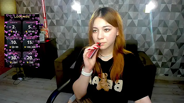 AnnaStills online show from 18, 2, 2026