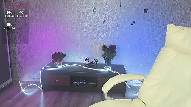 NikkiiStill online show from 25, 10, 2025