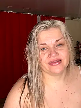 Nayvessa online show from 8, 11, 2025