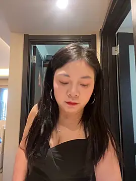 Snapshot of smgirls chatting on 17, 11, 2025 smgirls online show from 17, 11, 2025