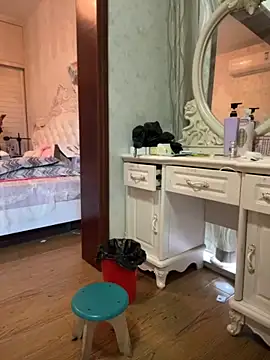 Snapshot of smgirls chatting on 27, 10, 2025 smgirls online show from 27, 10, 2025