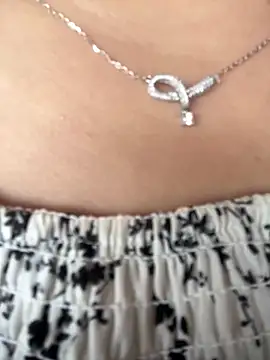 Snapshot of smgirls chatting on 18, 9, 2025 smgirls online show from 18, 9, 2025