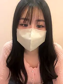 Snapshot of Ema-- chatting on 7, 10, 2025 Ema-- online show from 7, 10, 2025