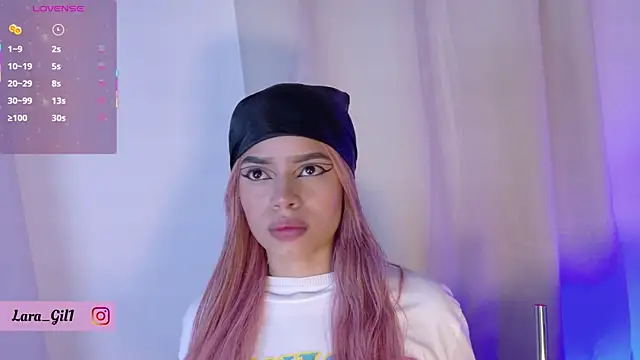 LaraGiil online show from 20, 9, 2025