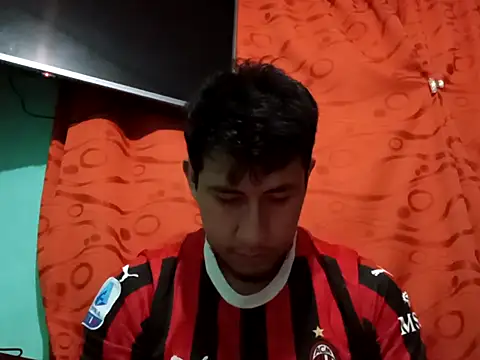 True Di online show from 5, 10, 2025