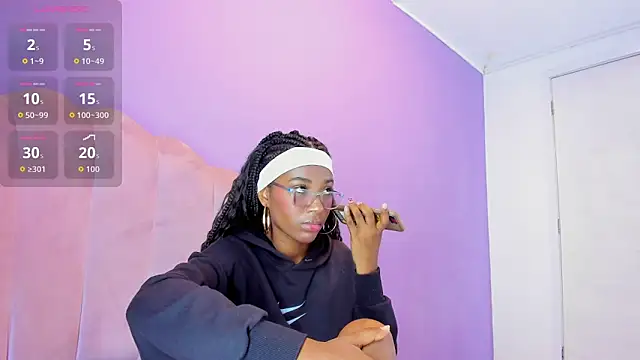 MarianRosse online show from 3, 10, 2025