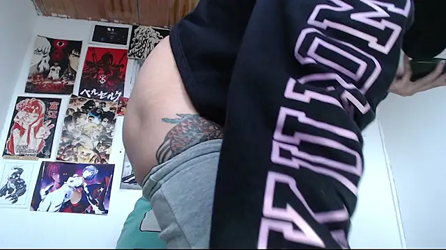 Snapshot of Cortana2_0 chatting on 13, 11, 2025 Cortana2 0 online show from 13, 11, 2025